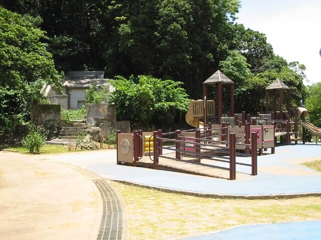 八重島公園は沖縄で女装子、男の娘、ニューハーフと出会いがあるスポット